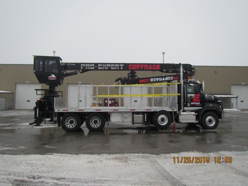 flatbed right side view